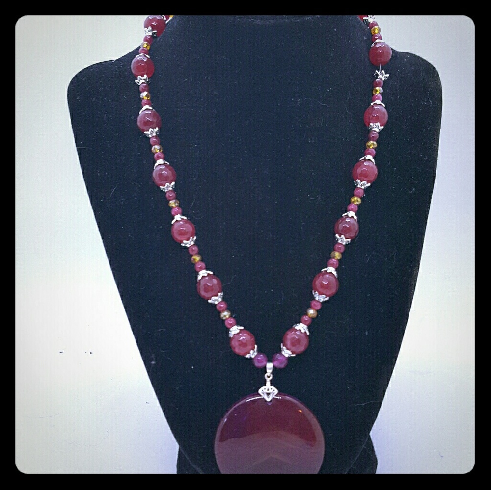 Gemstone necklace